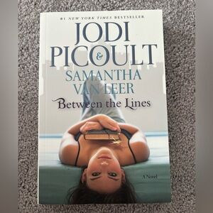 Between the Lines by Jodi Picoult & Samantha Van Leer Soft Cover Brand New